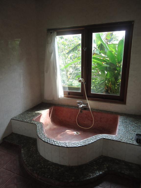 Sari Wangi Cottage อูบุด ภายนอก รูปภาพ